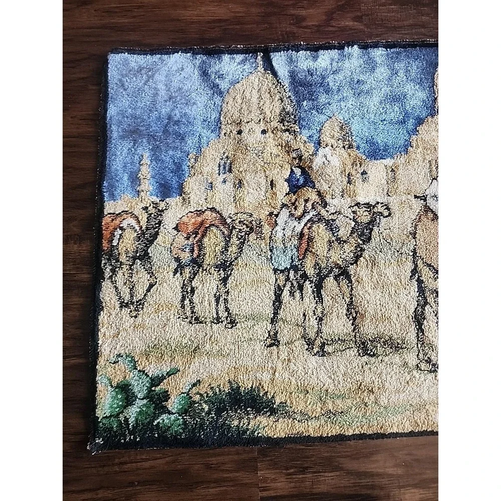 Vintage Large Camel Middle Eastern Scene Wall Hanging Tapestry 39 X 20